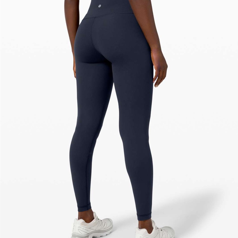 Like New! Wunder Under in True Navy